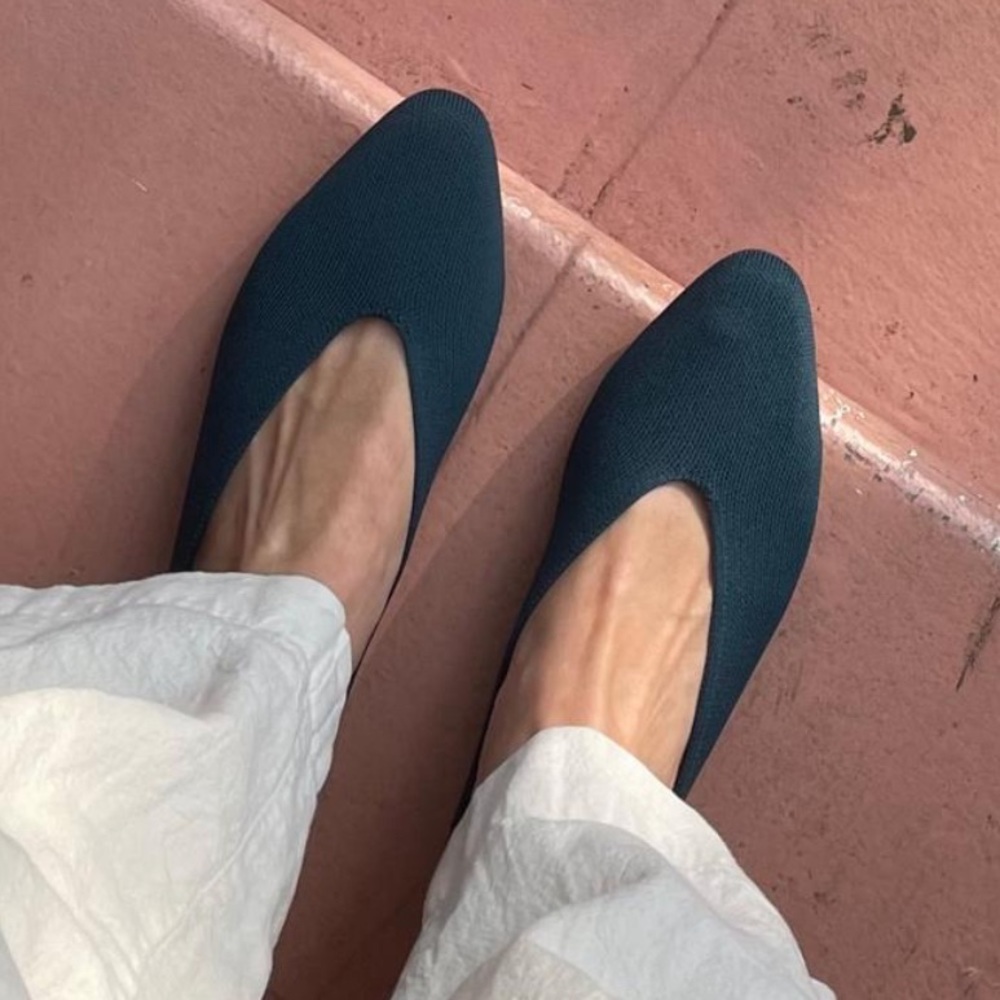 ⭐️ BRAND NEW in box, Navy Blue Mules 💙